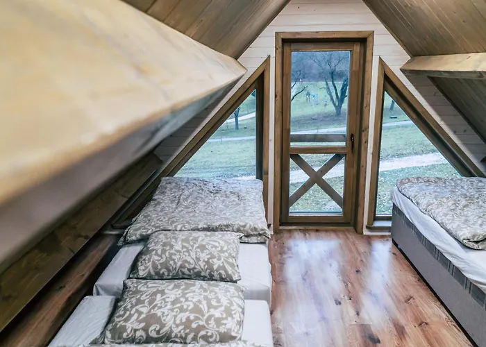 Gombaszoeg Appartement *